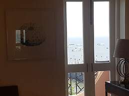 Hotel Harbour View
