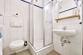 DJH Jugendherberge Biggesee - Hostel
