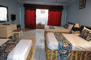 Gloriana Hotel