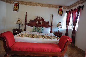Gloriana Hotel