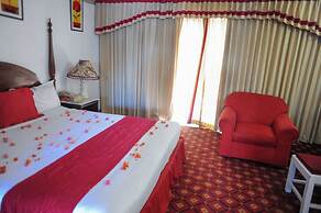 Gloriana Hotel