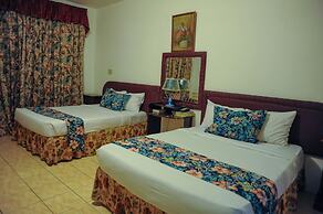 Gloriana Hotel