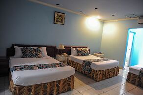 Gloriana Hotel