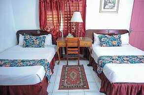Gloriana Hotel