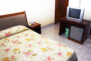 Hotel Coral Reef