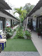 Sun Leo Hotel