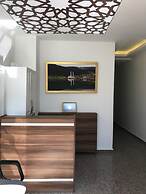 Senturkler Suite