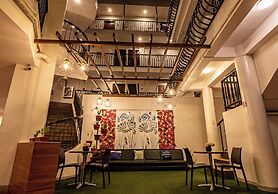 Kiwi Hotel