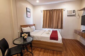 Kiwi Hotel