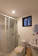 Kiwi Hotel