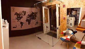 Globo Happy Hostel