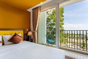 Rich Hotel