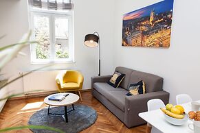LOOX apartments Hatzova
