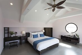 Cilantro Villa