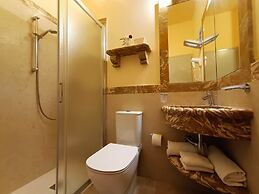 Villa Isabella Hotel & Residence