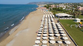 Vantaris Luxury Beach Resort