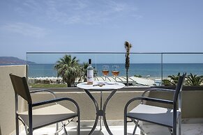 Vantaris Luxury Beach Resort