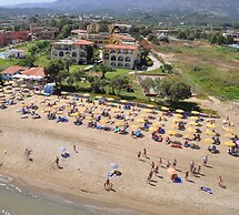 Vantaris Luxury Beach Resort