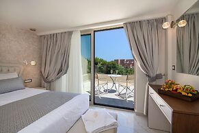 Vantaris Luxury Beach Resort