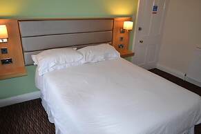 Oak Tree Inn