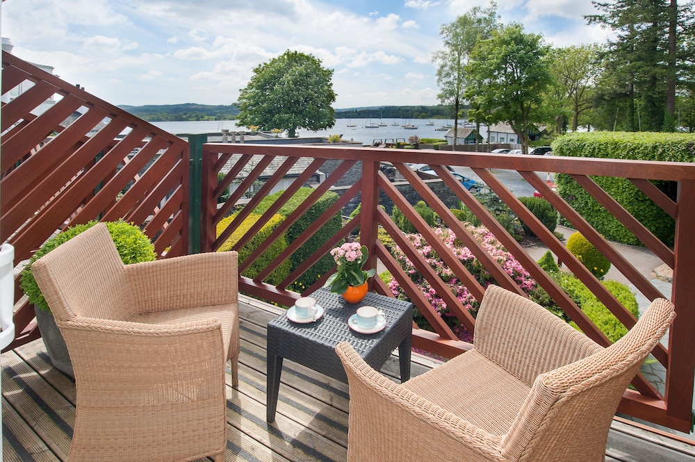 Wateredge Inn- The Inn Collection group