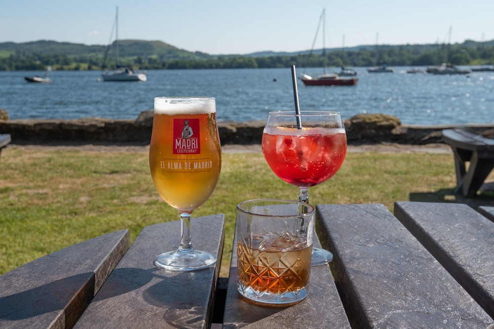 Wateredge Inn- The Inn Collection group
