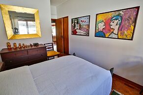 Quatro Anas Hostel