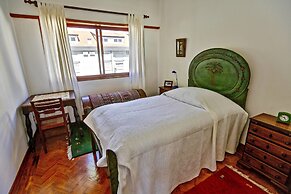 Quatro Anas Hostel
