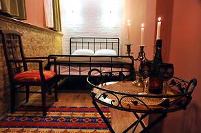 MGA Hostel & Tours