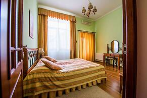 Guest House Konyushenniy Dvor