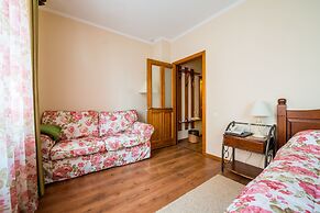 Guest House Konyushenniy Dvor