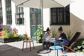Sleep in Heaven hostel & bar