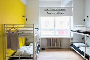 Sleep in Heaven hostel & bar