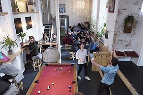 Sleep in Heaven hostel & bar