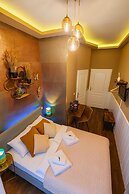 Urban Boutique Hotel