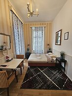 Urban Boutique Hotel