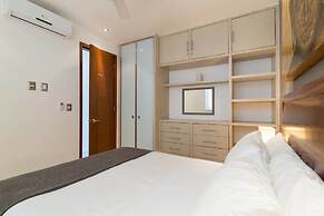 Menesse 205 by CocoBR