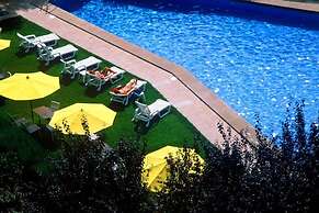 Apartamentos Pessets Adelaida