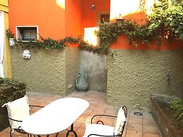 Casa al Teatro