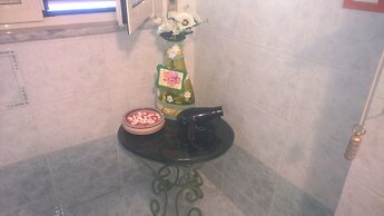 B&B Anny