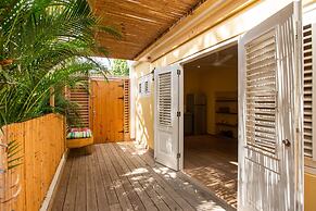 Curacao Gardens