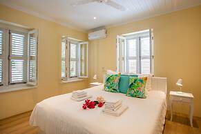 Curacao Gardens