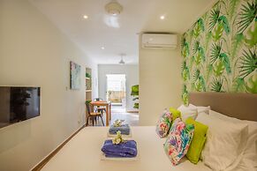 Curacao Gardens