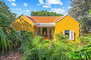 Curacao Gardens