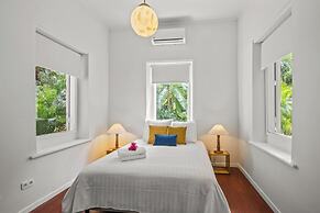 Curacao Gardens