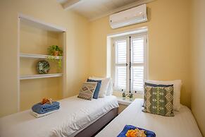 Curacao Gardens