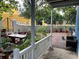 Curacao Gardens