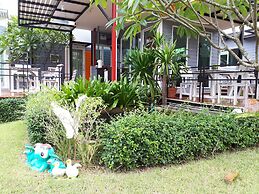 Ban Lek Resort