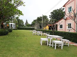 Ban Lek Resort