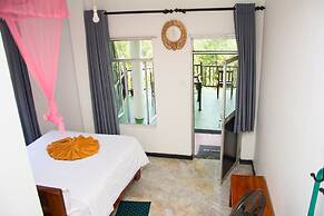 9 Arch View Rest Inn